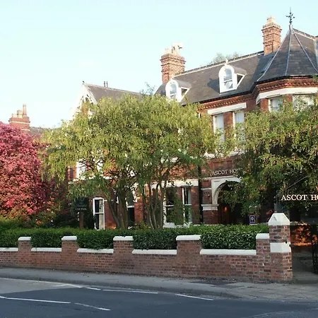 アスコット ハウス ゲストハウス ヨーク