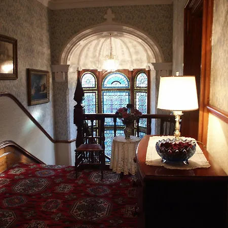 ゲストハウス アスコット ハウス 4*