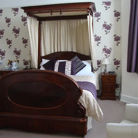 بيت ضيافة Ascot House يورك