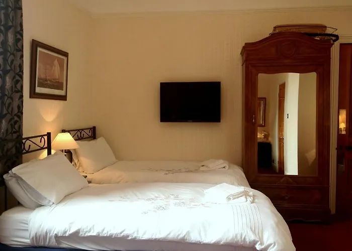 Guest house Ascot House